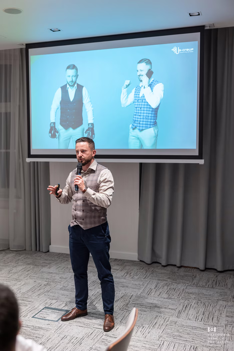Damian Rogala jako prelegent na Networking Club